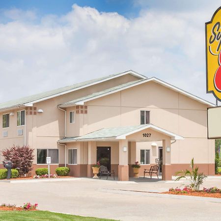 Super 8 By Wyndham Owensboro Hotel Bagian luar foto