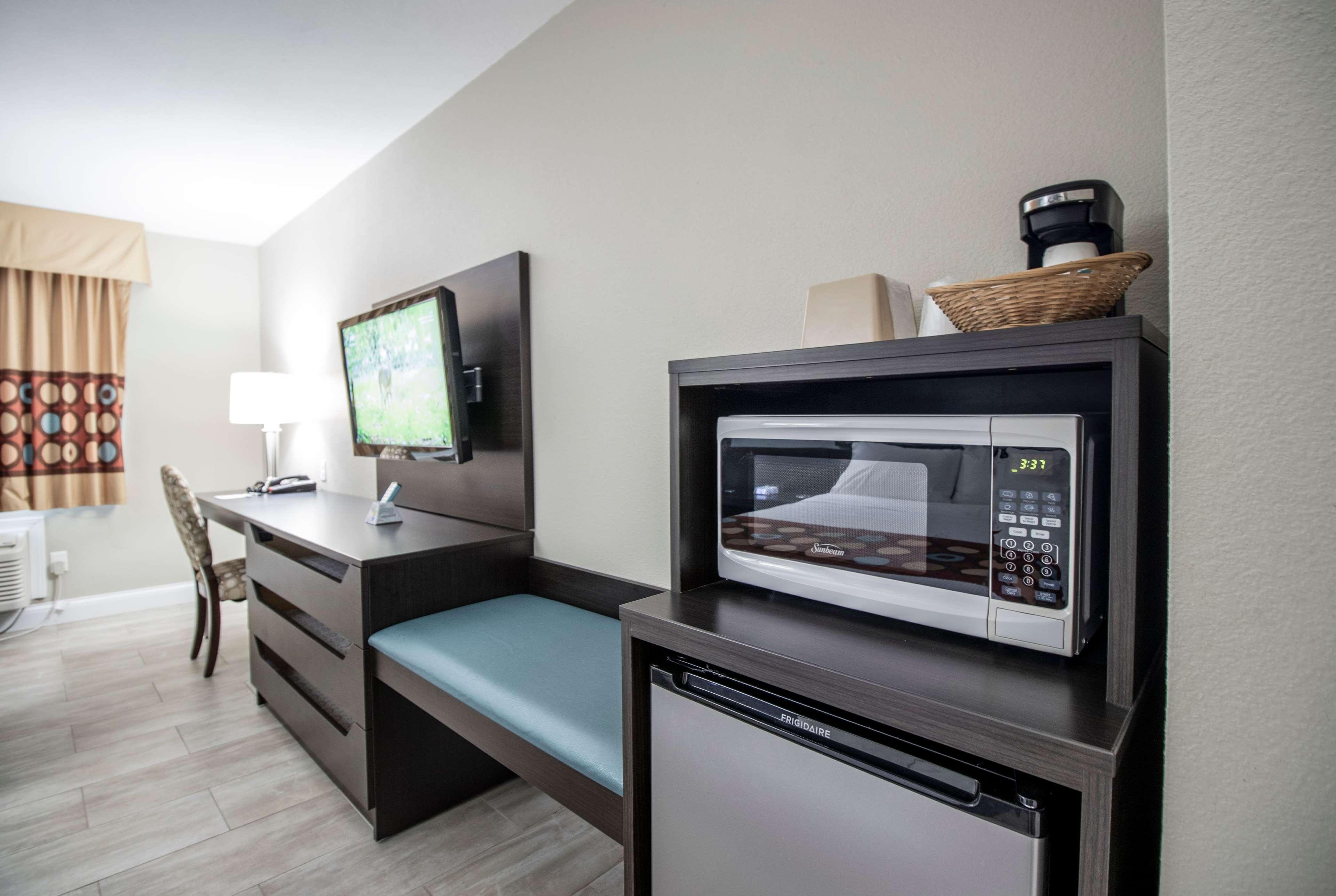 Super 8 By Wyndham Owensboro Hotel Bagian luar foto