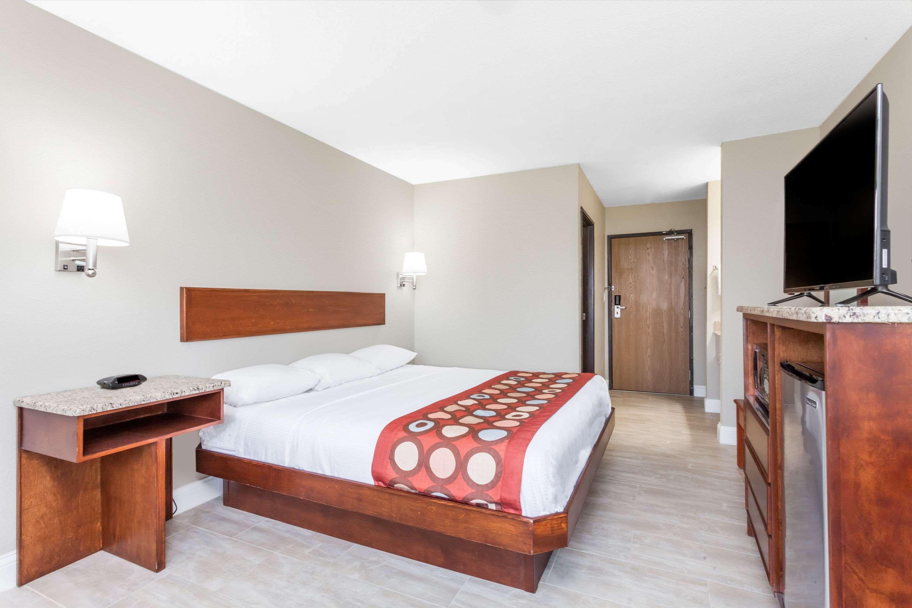 Super 8 By Wyndham Owensboro Hotel Bagian luar foto